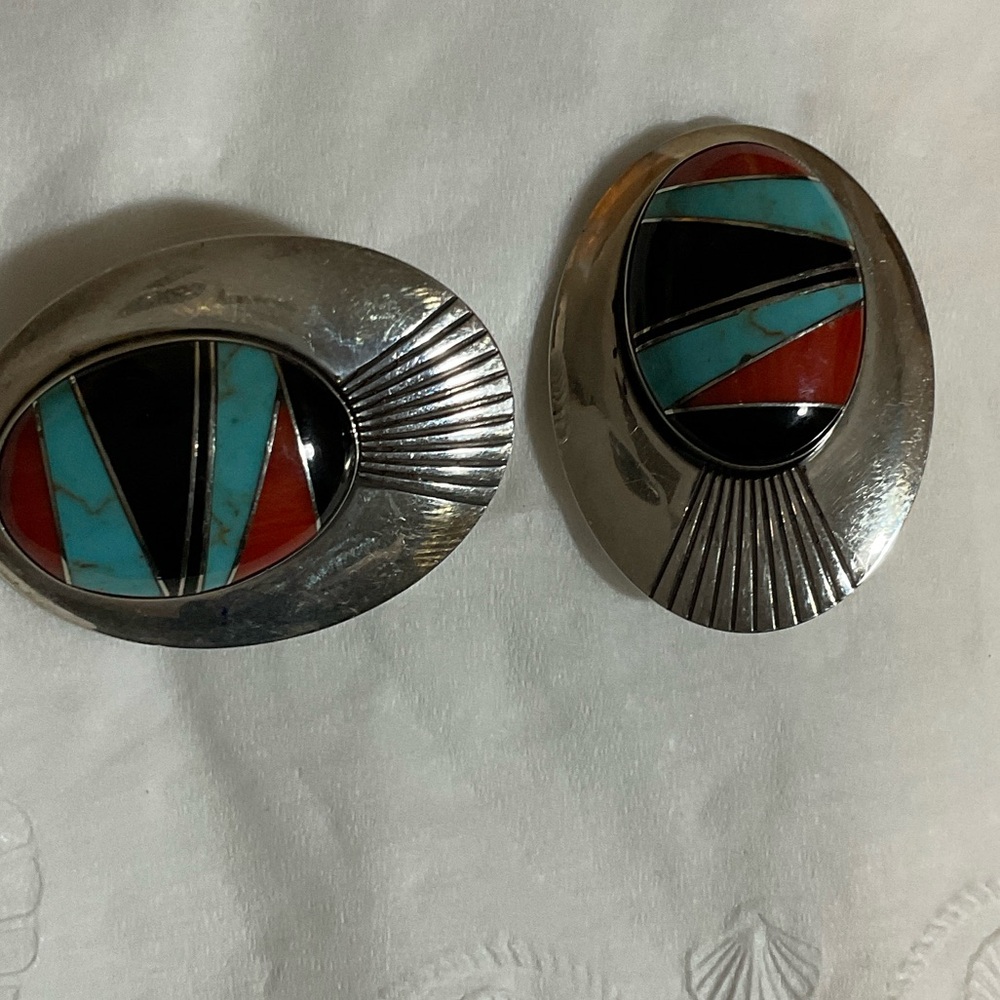 925 EARRINGS, SOUTHWESTERN/ NATIVE AMERICAN STONES ARE TURQUOISE,CORAL, ONYX.